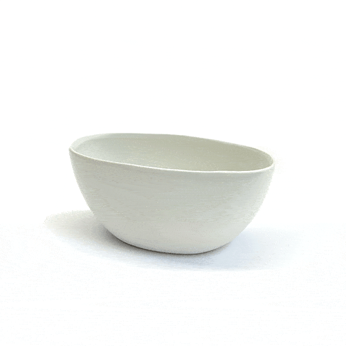 WeddingDecor-White-Oval-Ceramic-Vase-STOCK